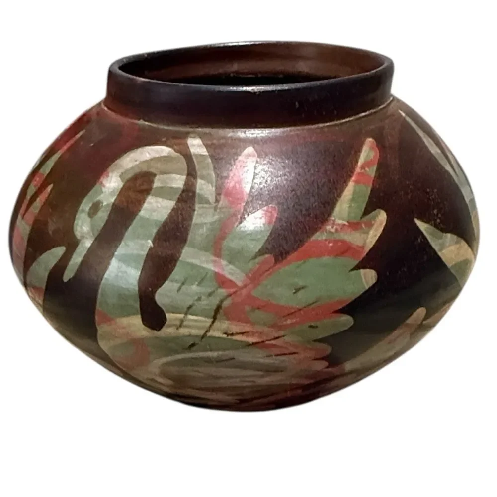 Vintage Peruvian Chulucanos Pottery Swan Vase Artist Signed